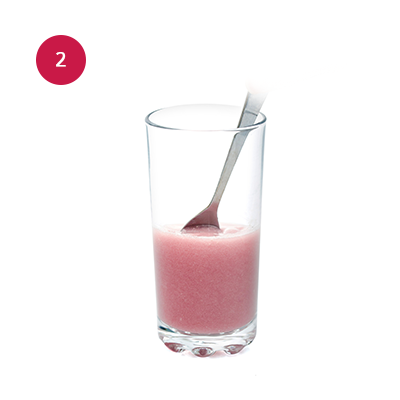 Ajoutez 250ml d'eau et mélangez.